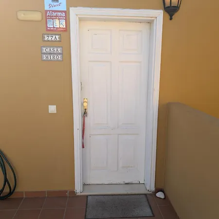 Casa Miro דירה *